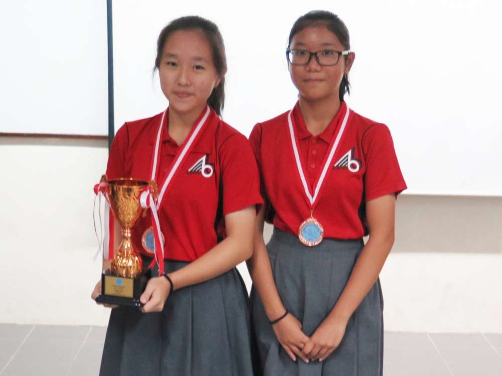 YEAR 14 AIR RACE RESULT - Bukit Batok Sec (Girls')