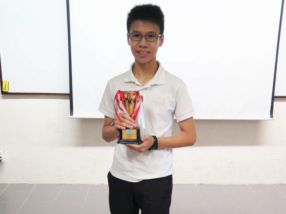 YEAR 14 AIR RACE RESULT - School of The Arts